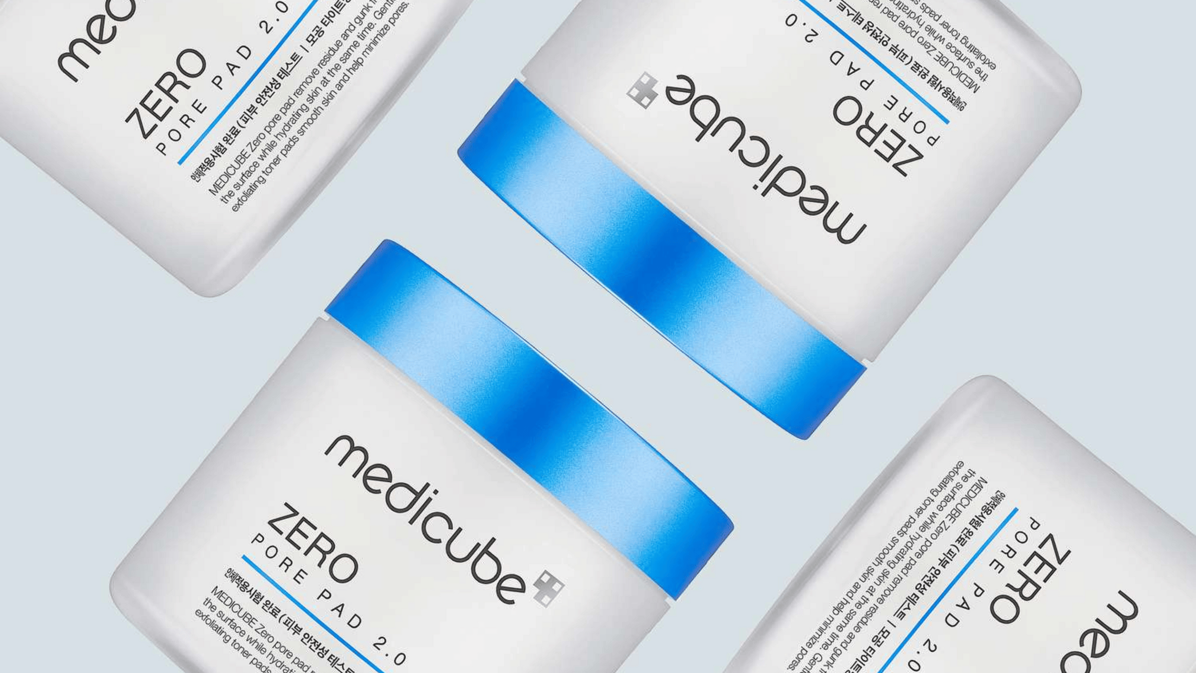 Bild på fyra Medicube Zero Pore Pad 2.0 mot en ljusbakgrund.