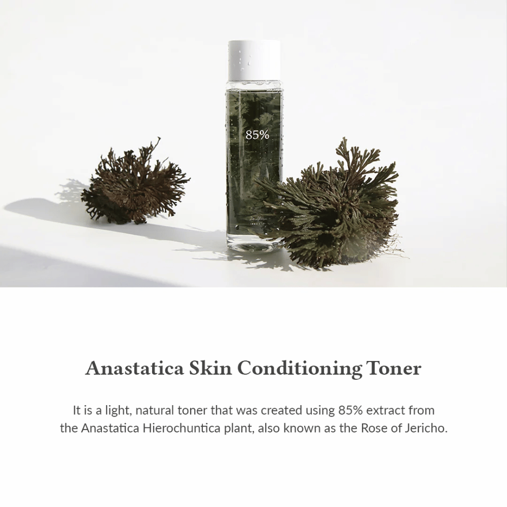 Anastatica Skin Conditioning Toner es un agua facial ligera y natural con un 85 % de extracto de Anastatica Hierochuntica, también conocida como la rosa de Jericó. Hidrata, calma y equilibra la piel de manera efectiva.