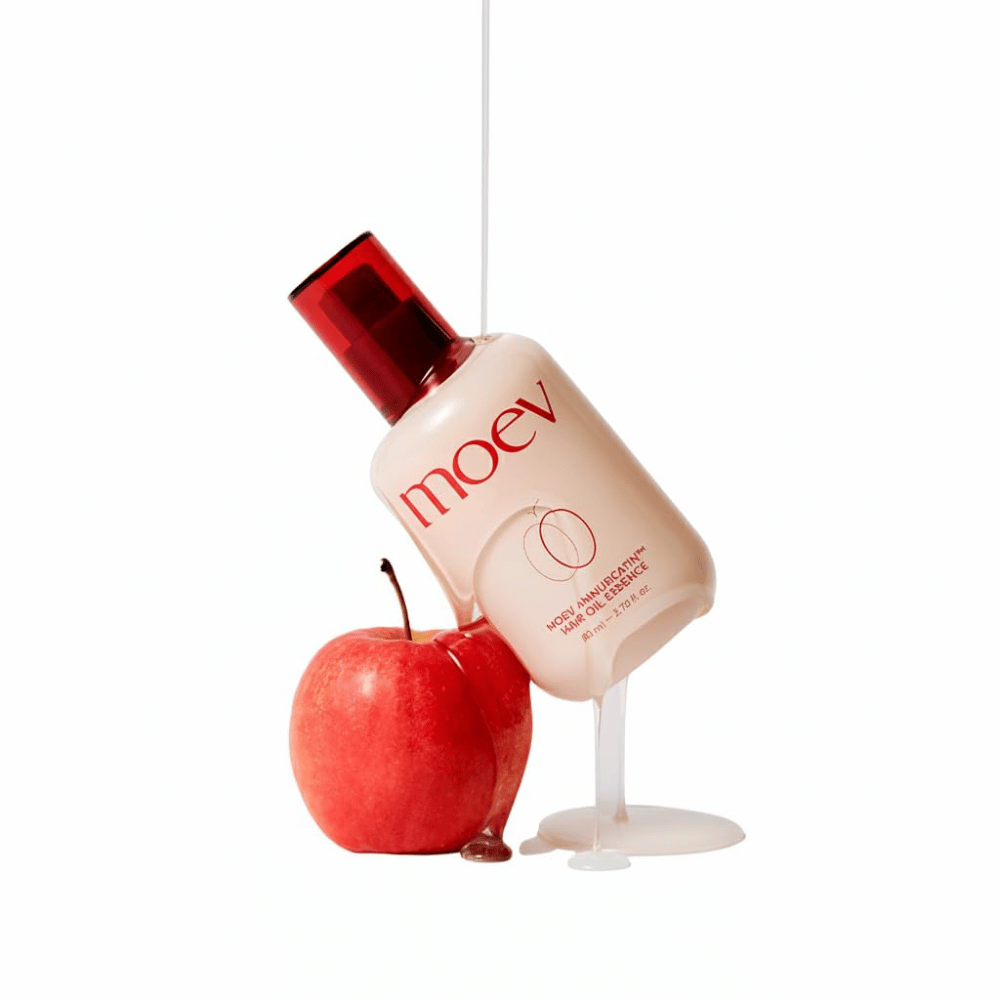 MOEV Annurcatin Hair Oil Essence con manzana roja – aceite capilar inspirado en los antioxidantes de la manzana Annurca para cabellos más fuertes, brillantes y saludables.
