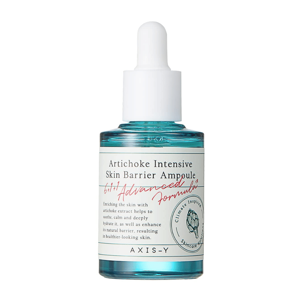 Una botella de suero para el cuidado de la piel etiquetada "Artichoke Intensive Skin Barrier Ampoule" de AXIS-Y.