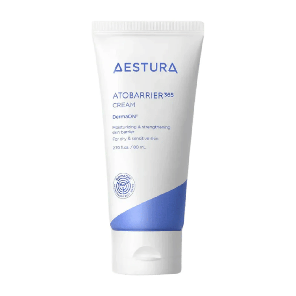 Aestura Atobarrier 365 Cream en un tubo de 80 ml. La crema está diseñada para hidratar y fortalecer la barrera cutánea, especialmente para piel seca y sensible. El producto viene en un tubo blanco con detalles azules y contiene DermaON™ para un cuidado óptimo de la piel.