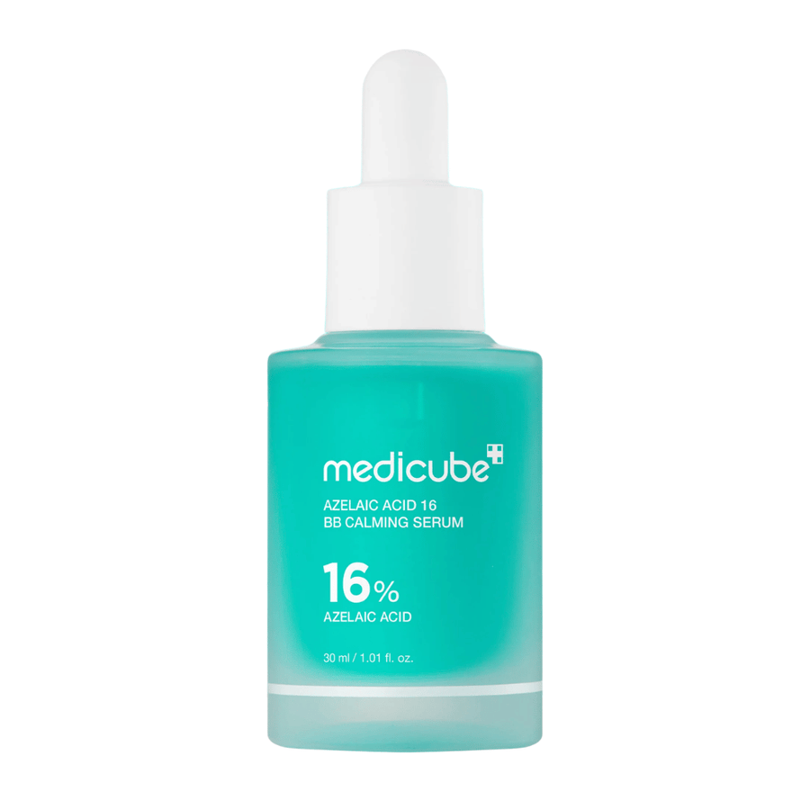 Imagen de producto recortada de Medicube Azelaic Acid 16 BB Calming Serum con 16 % de ácido azelaico en un frasco turquesa con cuentagotas para un cuidado calmante y equilibrante de la piel.