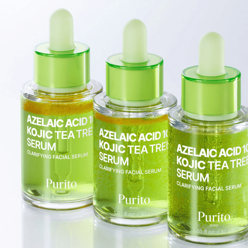 Tres frascos de Purito Azelaic Acid 10 Kojic Tea Tree Serum. La fórmula equilibra el sebo, reduce los poros y proporciona un tono de piel más uniforme.