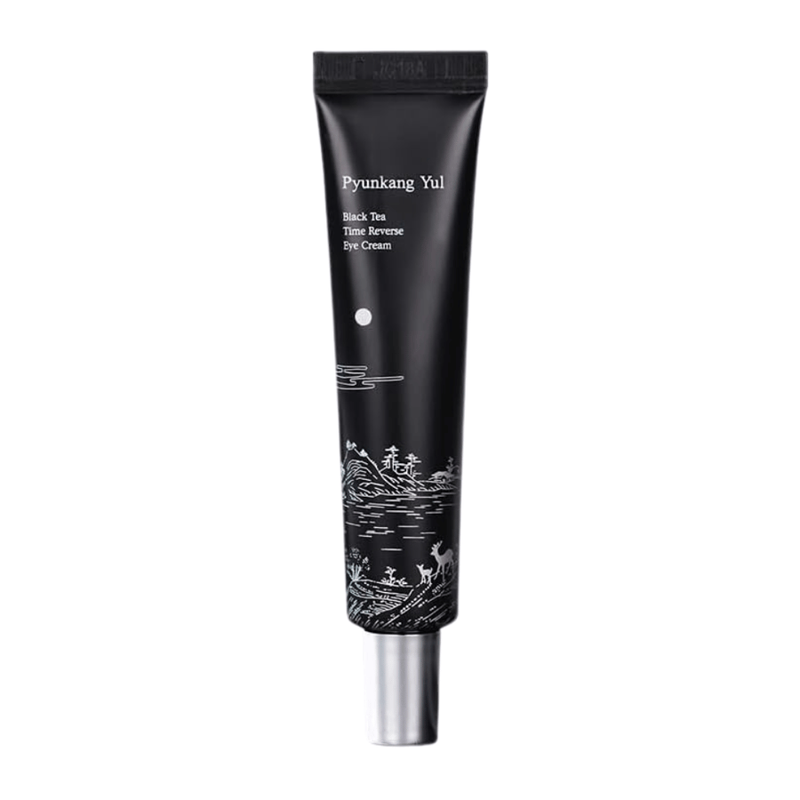 Pyunkang Yul Black Tea Time Reverse Eye Cream 25 ml en tubo negro con té negro fermentado, péptidos e ingredientes hidratantes para el contorno de ojos.