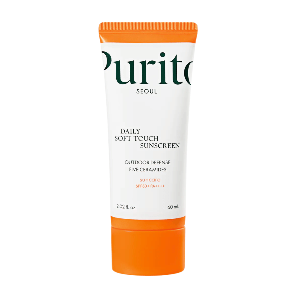 Purito Daily Soft Touch Sunscreen es un protector solar con SPF50+ PA++++ que ofrece una protección efectiva contra los rayos UVA y UVB. La fórmula sedosa se absorbe rápidamente sin dejar una película blanca y es adecuada para todo tipo de piel, incluso piel sensible. Enriquecido con cinco ceramidas diferentes, fortalece la barrera cutánea y mantiene la piel hidratada durante todo el día. Perfecto para uso diario: ligero, protector y nutritivo.