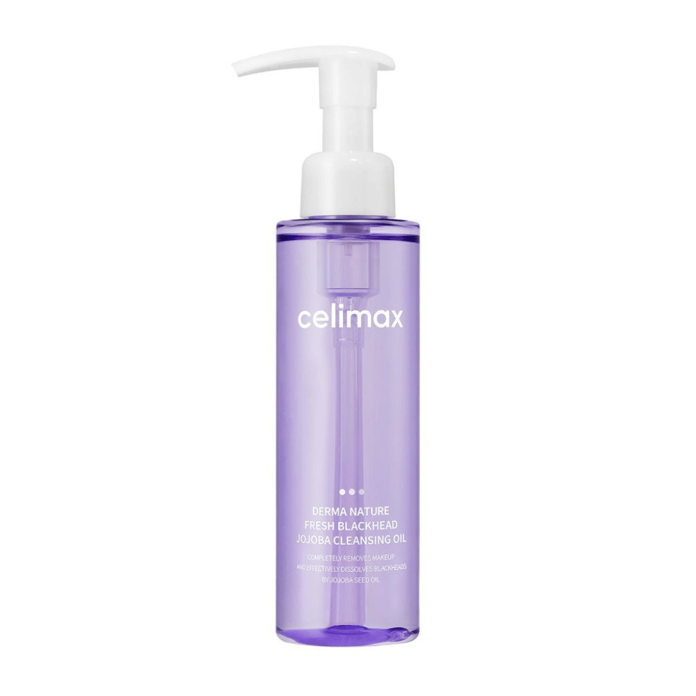 Botella de Celimax Derma Nature Fresh Blackhead Jojoba Cleansing Oil en empaque transparente lila con bomba blanca, sobre fondo blanco.