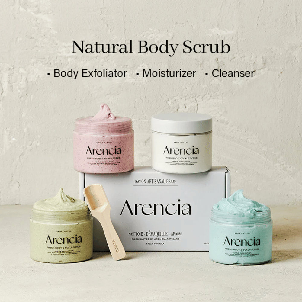 Arencia Fresh Cloud Body & Scalp Scrub en varias variantes dispuestas juntas. Exfoliante corporal y de cuero cabelludo natural que limpia, exfolia e hidrata la piel.