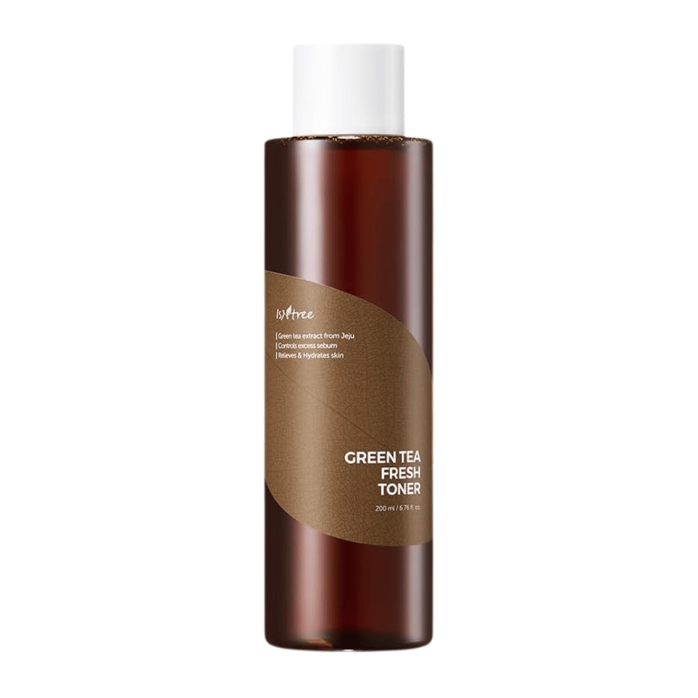 Imagen del producto de Isntree Green Tea Fresh Toner sobre un fondo blanco. El tónico equilibrante de grasa con té verde de Jeju ayuda a controlar el exceso de sebo mientras hidrata y calma la piel.