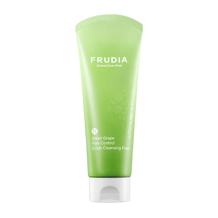 FRUDIA Green Grape Pore Control Scrub Cleansing Foam – limpieza facial reductora de poros con extracto de uva verde que exfolia suavemente, limpia profundamente los poros y equilibra el sebo para una piel más clara.