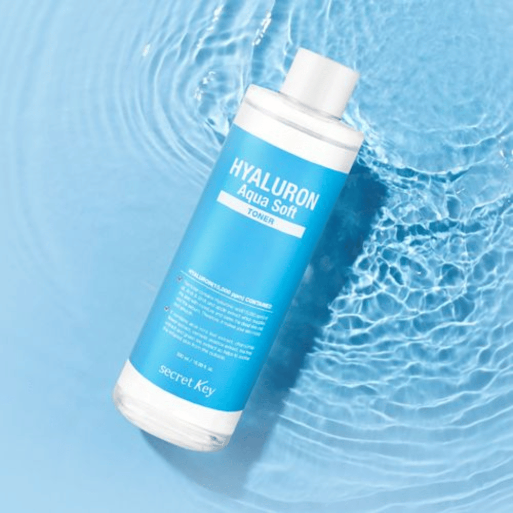 Hyaluron Aqua Soft Toner de Secret Key – tónico facial suave e hidratante con 15 000 ppm de ácido hialurónico que calma y restaura el equilibrio de la piel.