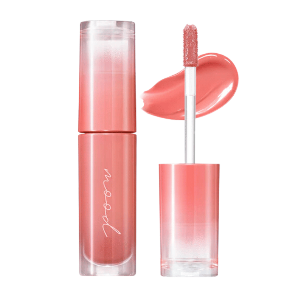 Ink Mood Glowy Tint es un brillo labial con una fórmula ligera y brillante que da un color y brillo natural a los labios. Perfecto para crear un look fresco y radiante.