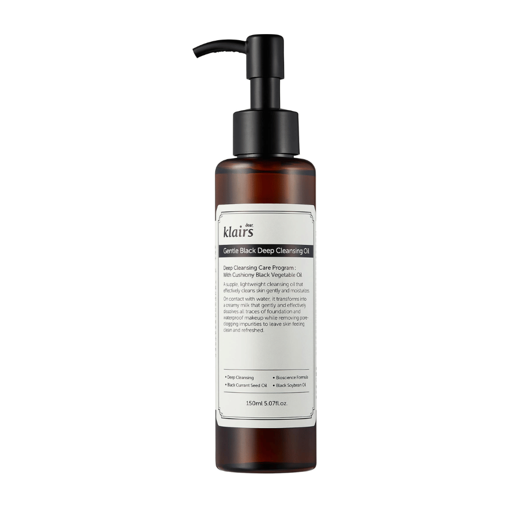 Botella con Klairs Gentle Black Deep Cleansing Oil, un aceite limpiador, con bomba negra y texto que describe el producto, sobre un fondo blanco.