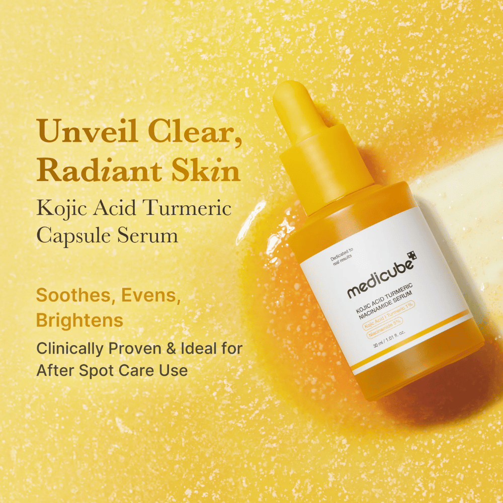 Imagen de campaña de Medicube Kojic Acid Turmeric Niacinamide Serum con una intensa paleta de color amarillo que resalta el glow, la luminosidad y las propiedades de mejora de la piel. El enfoque está en calmar la piel, unificar el tono y dar una apariencia más clara después del cuidado post-acné.