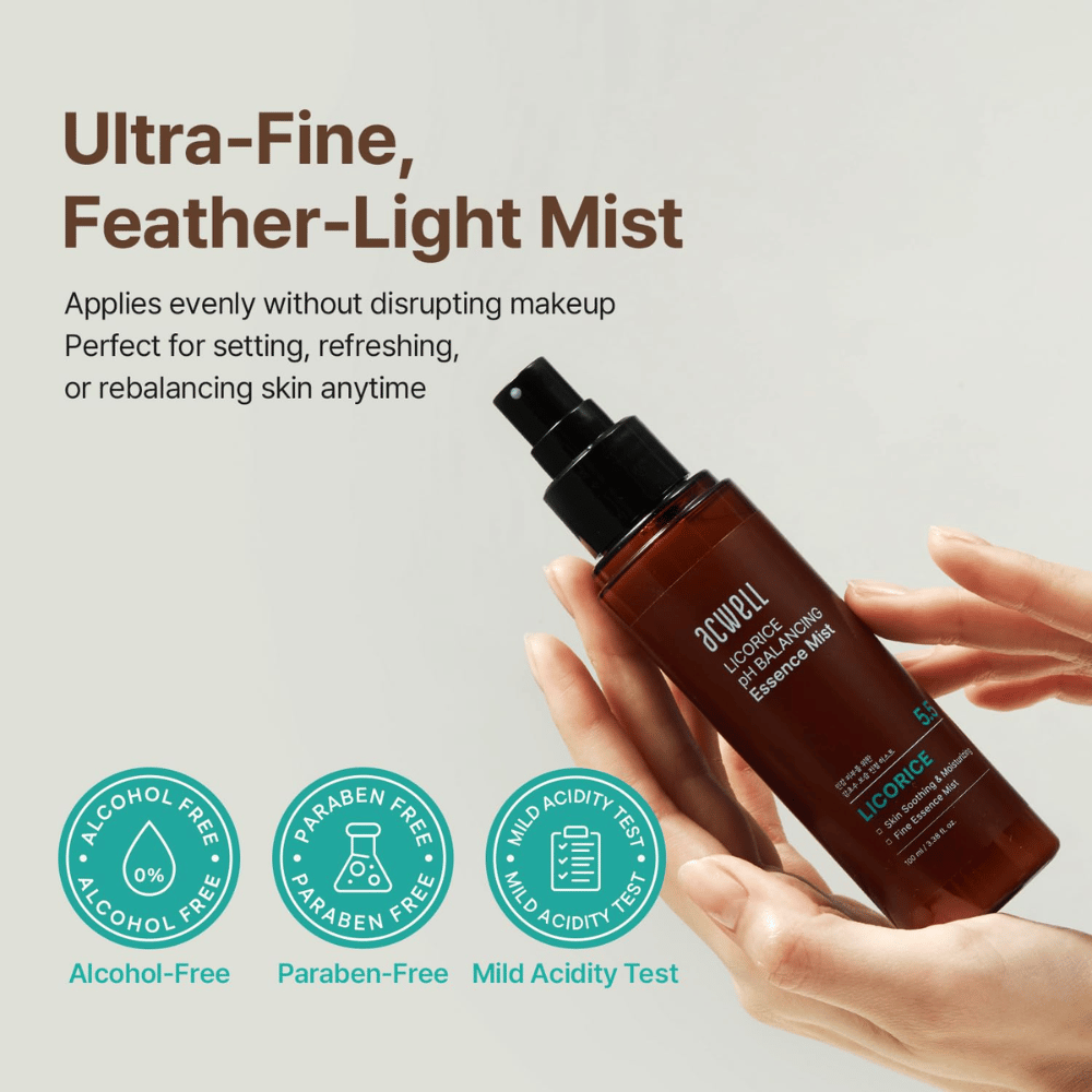 Acwell Licorice pH Balancing Essence Mist se sostiene en la mano y se pulveriza como una niebla ultrafina. La imagen resalta la fórmula sin alcohol y sin parabenos, así como un pH respetuoso con la piel, apto para piel sensible.