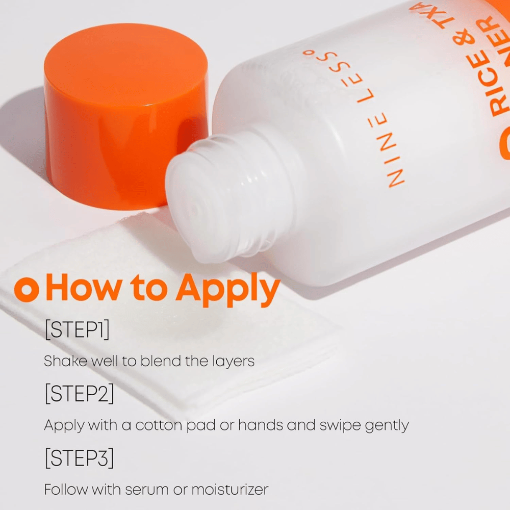 1. NINE LESS MELA-PRO Rice & TXA Toner – instrucciones de uso del tónico facial que se agita antes de la aplicación con disco de algodón o con las manos