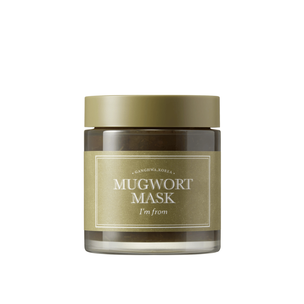 Imagen del producto de I'm From Mugwort Mask - una mascarilla facial verde en un tarro de vidrio con tapa y etiqueta verde oliva, fotografiada sobre un fondo blanco.