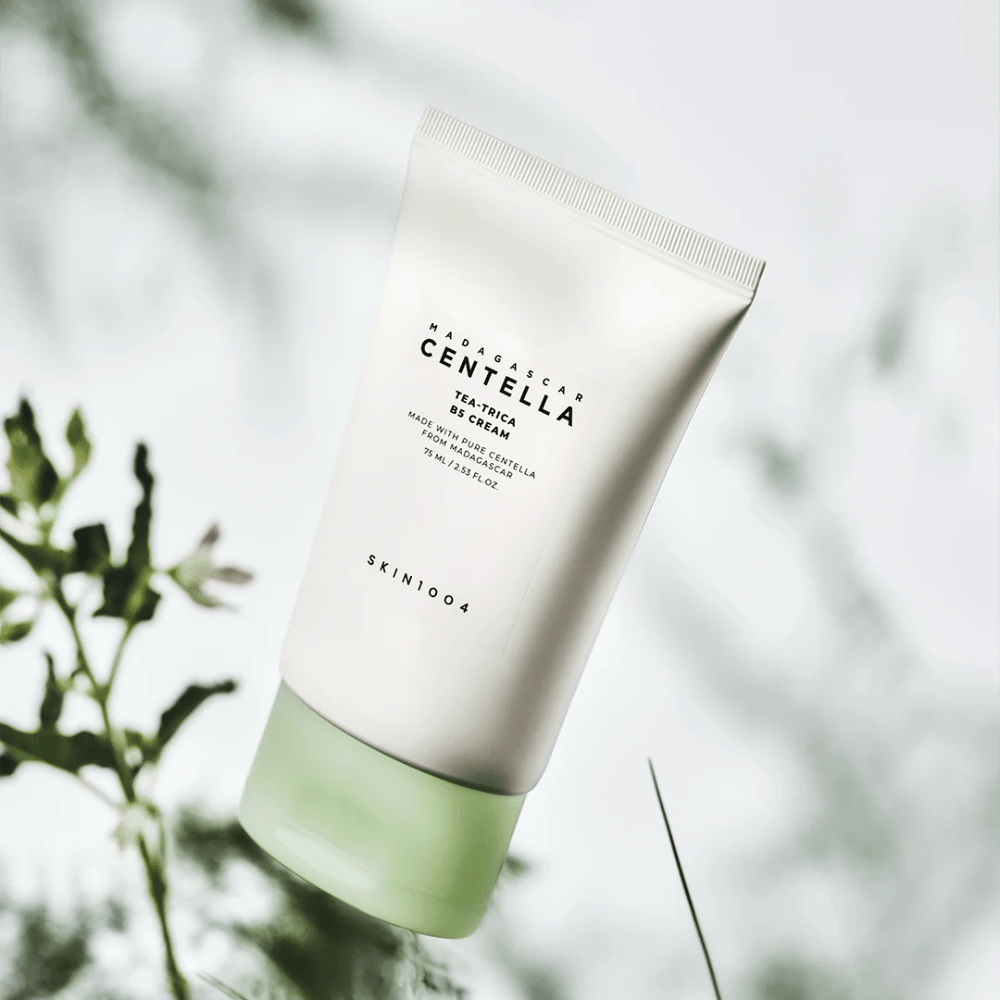 SKIN1004 Madagascar Centella Tea-Trica B5 Cream crema facial con centella asiática y pantenol que calma la piel irritada y fortalece la barrera cutánea