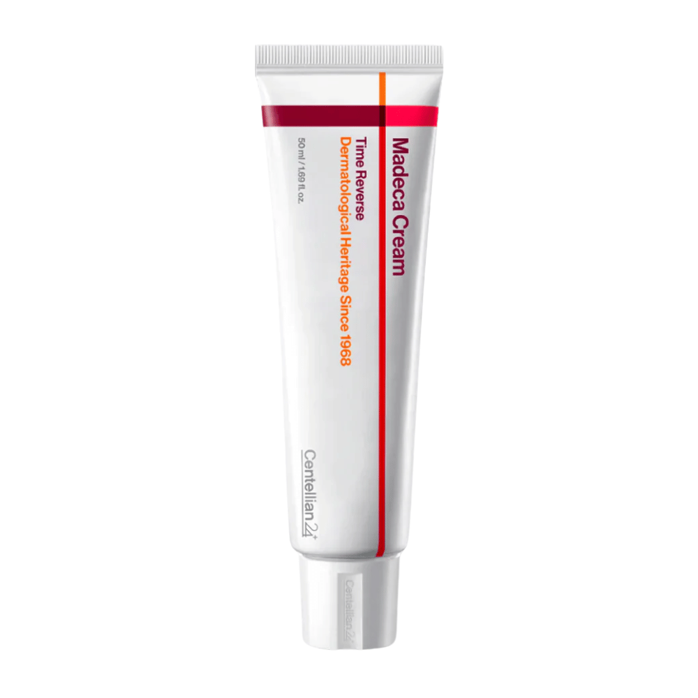 Imagen del producto de {{93fe1f5e5b33bd3aff5caff827b724c}} Madeca Cream Time Reverse en tubo sobre fondo blanco, una crema facial reparadora con centella asiatica que fortalece la barrera de la piel y es adecuada para pieles sensibles.