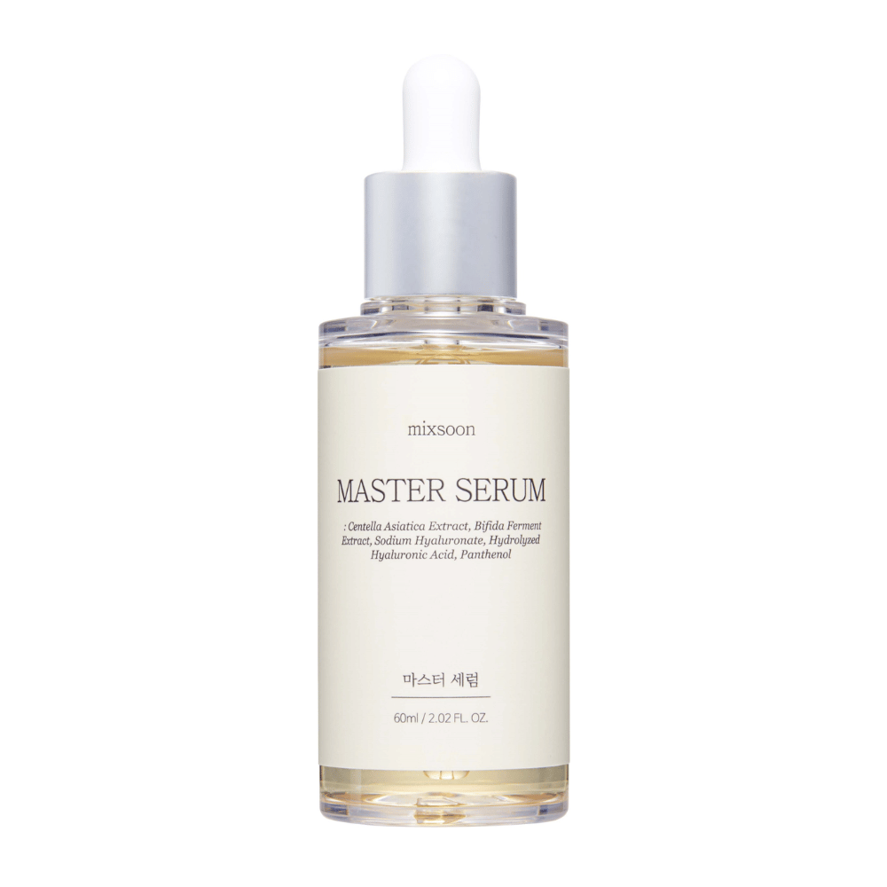 Mixsoon Master Serum en un frasco de vidrio transparente con pipeta plateada, que contiene ingredientes calmantes e hidratantes como Centella Asiatica y ácido hialurónico para una piel radiante.