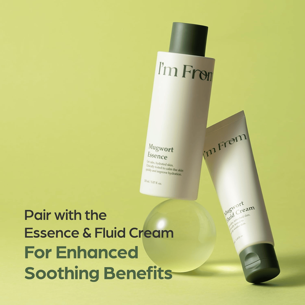 I'm From Mugwort Essence junto con Mugwort Fluid Cream para una rutina de cuidado de la piel calmante que hidrata y fortalece la piel sensible.