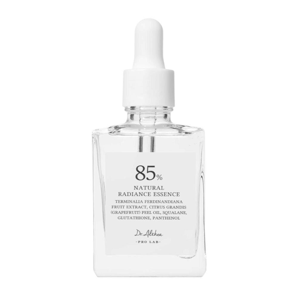 Dr. Althea Natural Radiance Essence – esencia hidratante con 85% de Extracto de Ciruela Kakadu para brillo, tono de piel uniforme y barrera cutánea fuerte.
