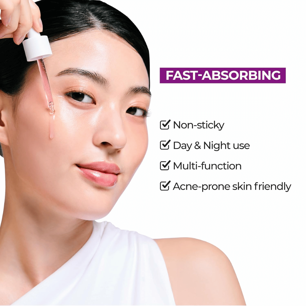 Mujer aplicando Jumiso Niacinamide 10 Serum. Fórmula de rápida absorción, no pegajosa para uso diurno y nocturno, perfecta para piel propensa al acné.