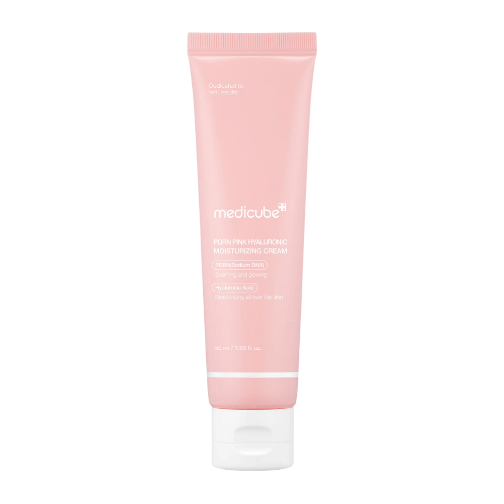 Medicube PDRN Pink Hyaluronic Moisturizing Cream en tubo rosa con tapa blanca, una crema hidratante enriquecida con ácido hialurónico y ADN de salmón PDRN.