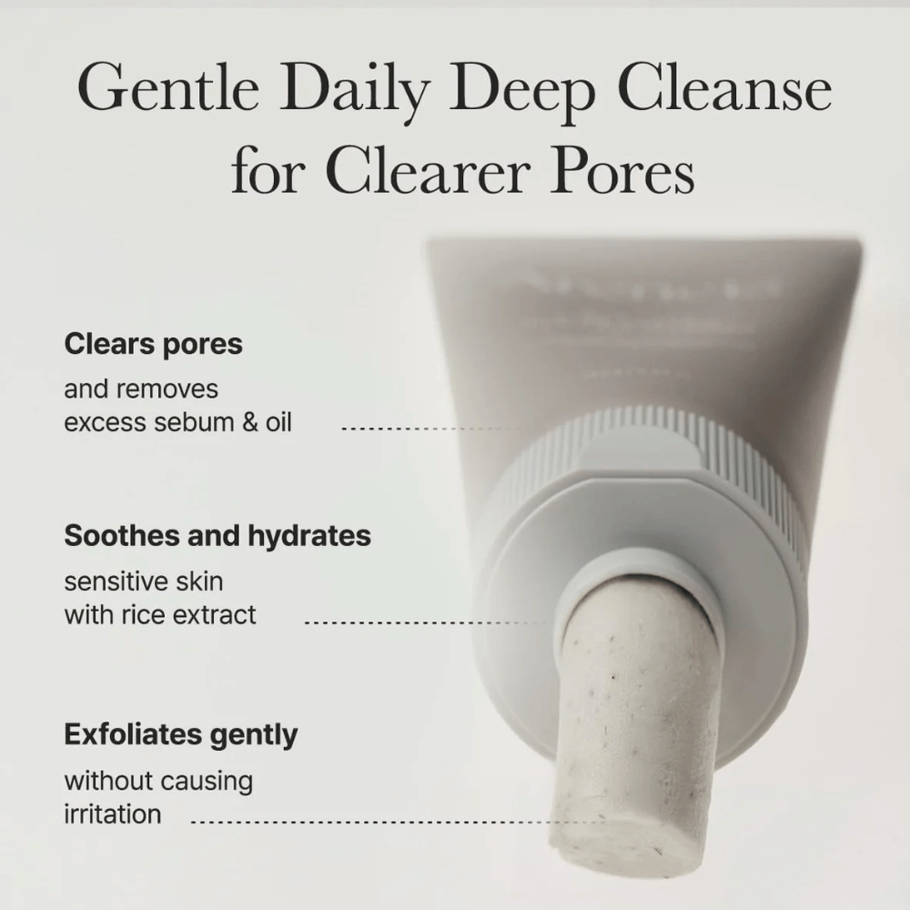 Imagen informativa que muestra cómo Arencia Rice + LHA Pore Control Rice Cake Cleanser limpia los poros, hidrata la piel sensible y exfolia suavemente sin irritación.