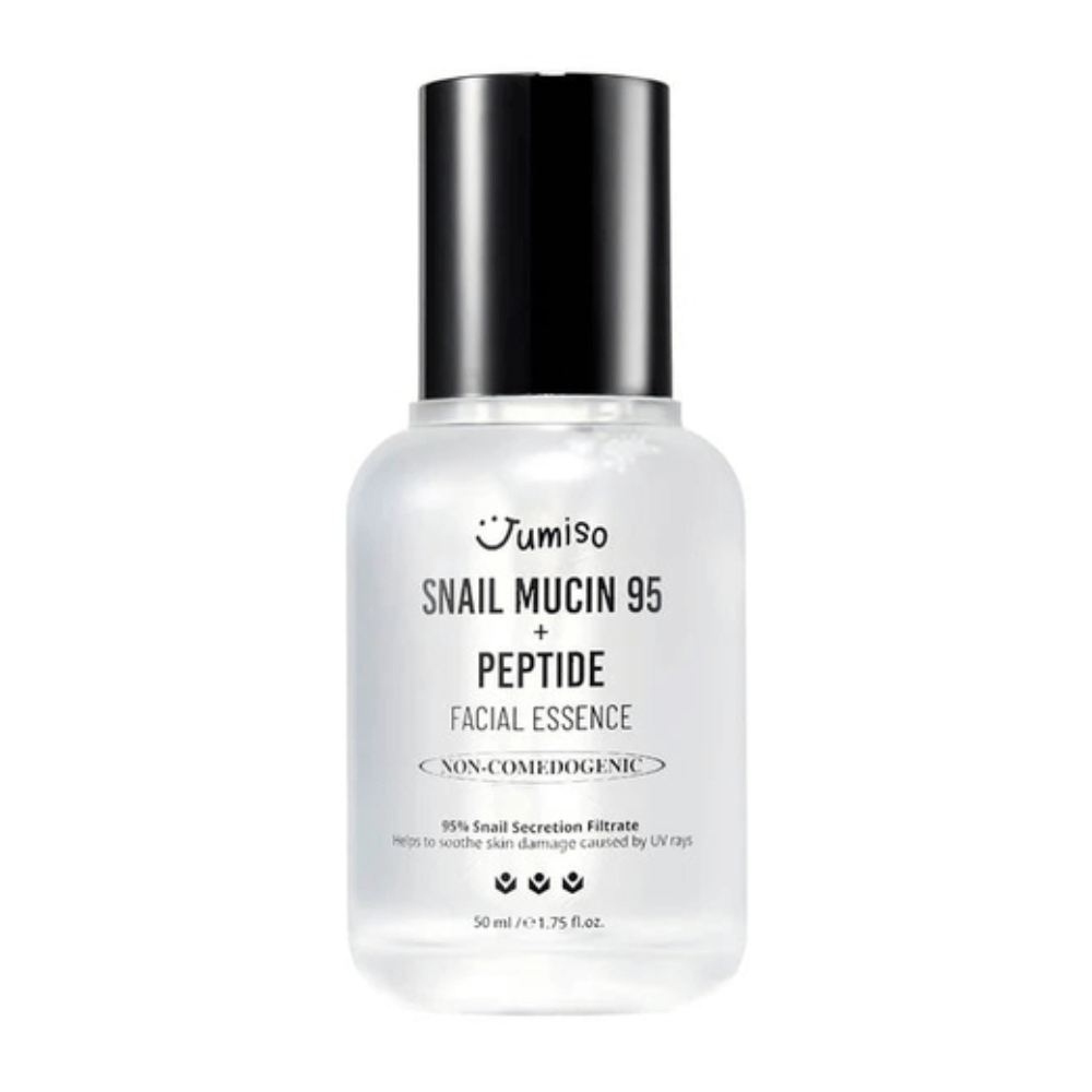 Jumiso Snail Mucin 95 + Peptide Facial Essence en una botella transparente con tapa negra. Esencia calmante, hidratante y no comedogénica con 95 % de secreción de caracol.
