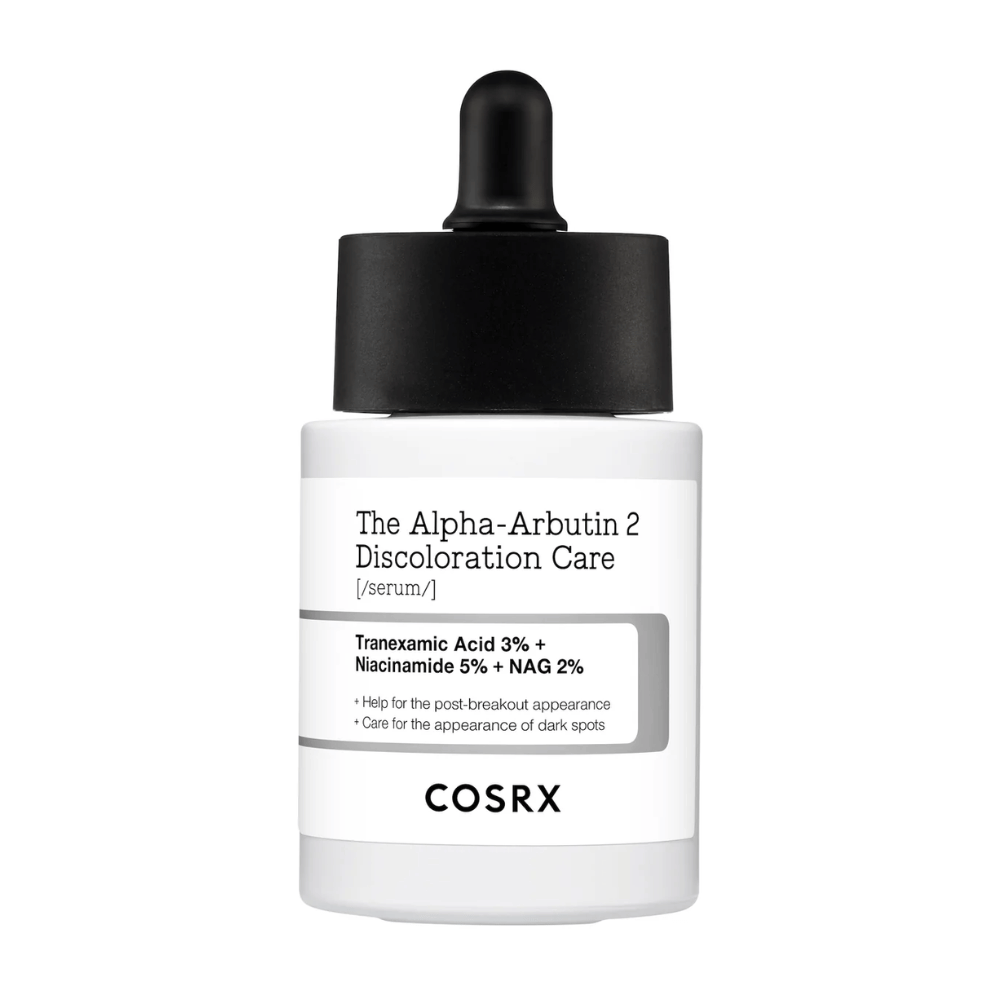 COSRX The Alpha-Arbutin 2 Discoloration Care Serum con 3% de ácido tranexámico, 5% de niacinamida y 2% de NAG. Un sérum que se dirige a las manchas oscuras y la pigmentación para un tono de piel más uniforme y mayor luminosidad.