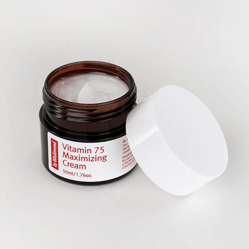 By Wishtrend Vitamin 75 Maximizing Cream crema facial con espino amarillo que hidrata la piel y proporciona un tono más uniforme y un brillo natural.