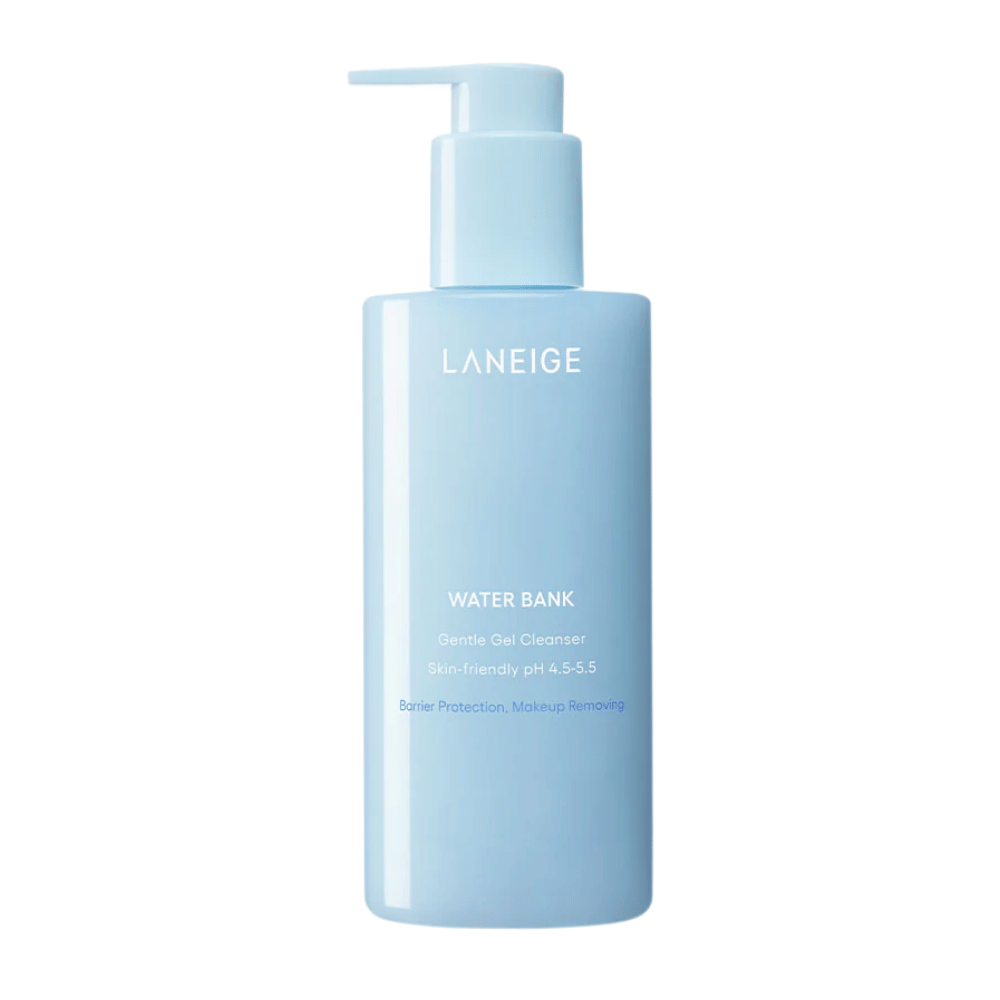 LANEIGE Water Bank Gentle Gel Cleanser en botella de bomba azul claro con texto blanco, aislada sobre fondo blanco.
