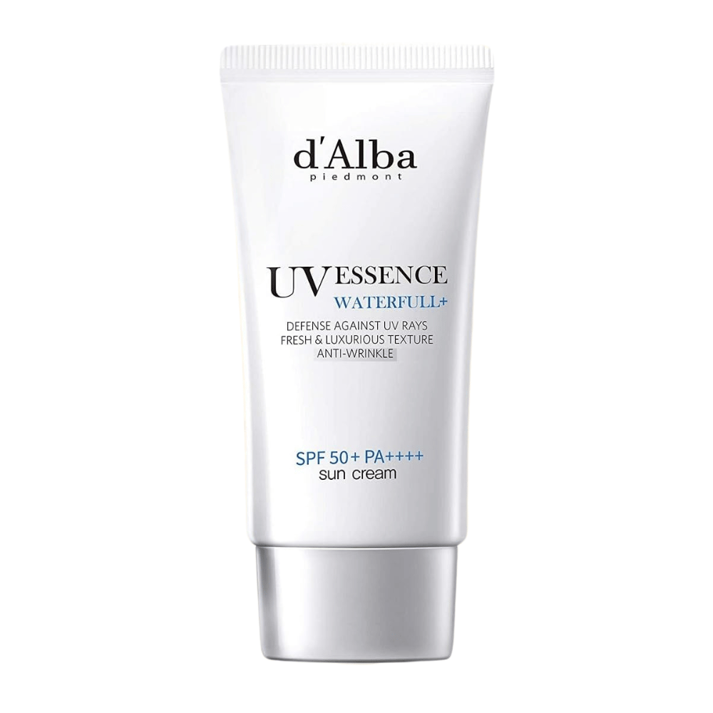 Imagen del producto de d'Alba UV Essence Waterfull+ Sun Cream con SPF 50+ PA++++ en un tubo blanco y plateado, fotografiado contra un fondo blanco.