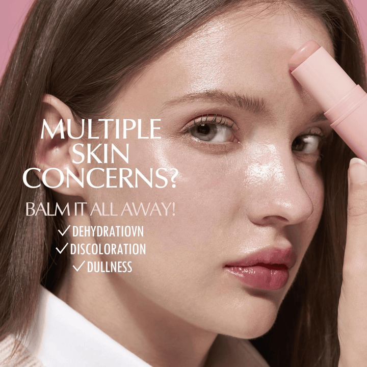 KAHI Wrinkle Bounce Multi Balm se aplica en el rostro para hidratación, luminosidad y mejor elasticidad de la piel contra la sequedad y la piel apagada.