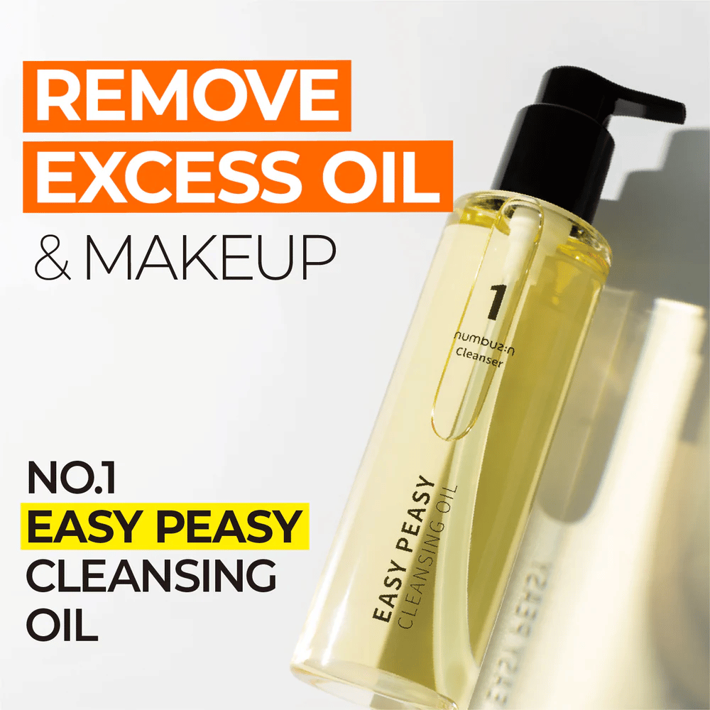 Botella con Numbuzin No.1 Easy Peasy Cleansing Oil sobre fondo blanco, el texto “Remove excess oil & makeup” se ve al lado.